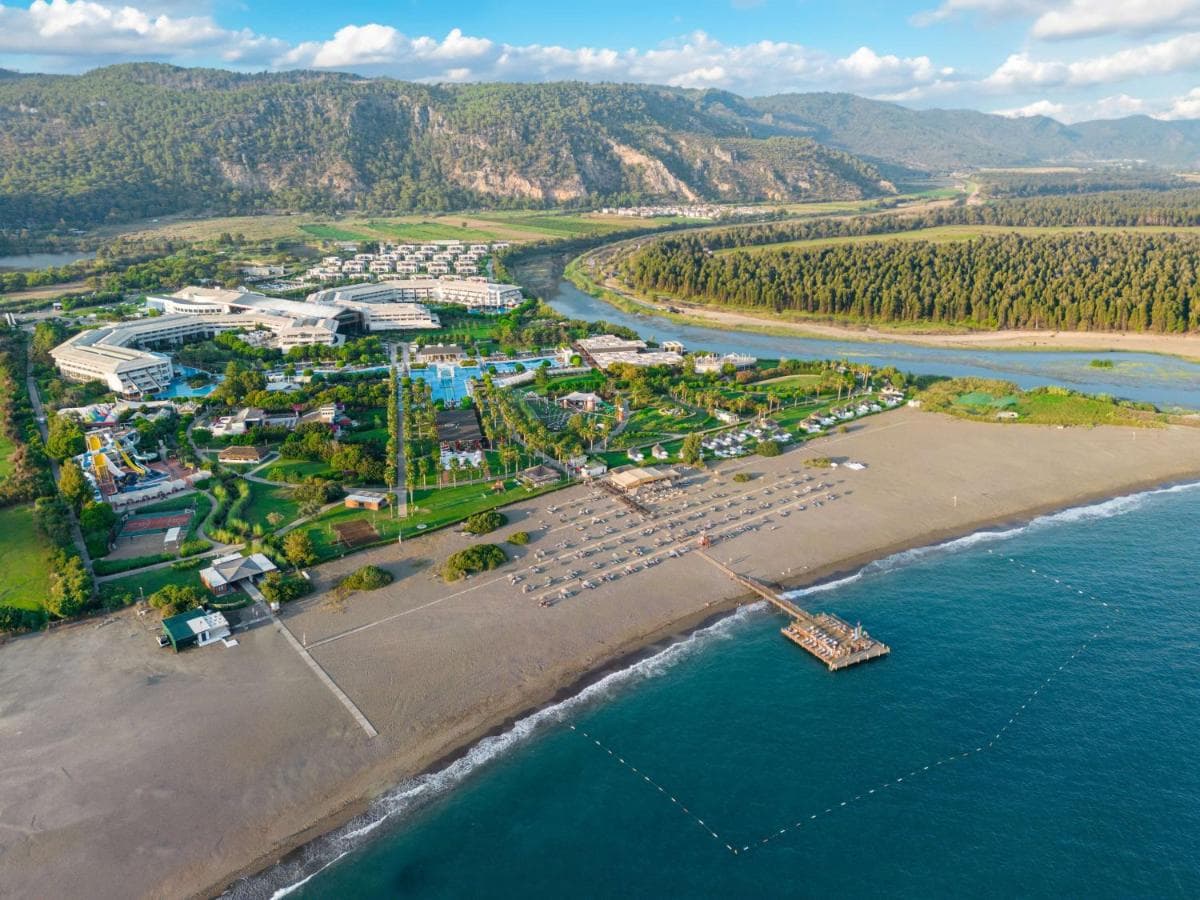 Hilton Dalaman Sarigerme Resort & Golf main view