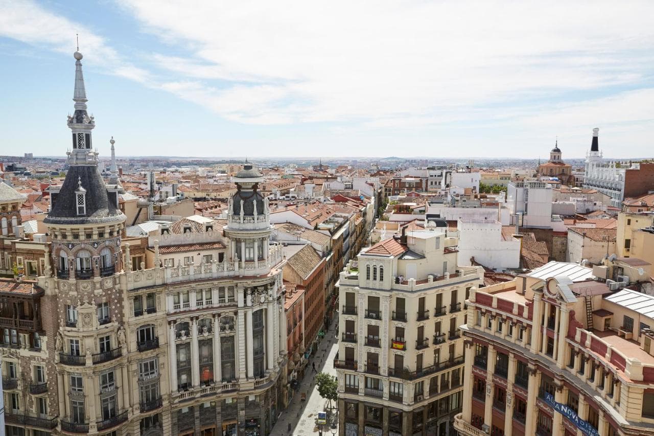 Four Seasons Hotel Madrid view 8