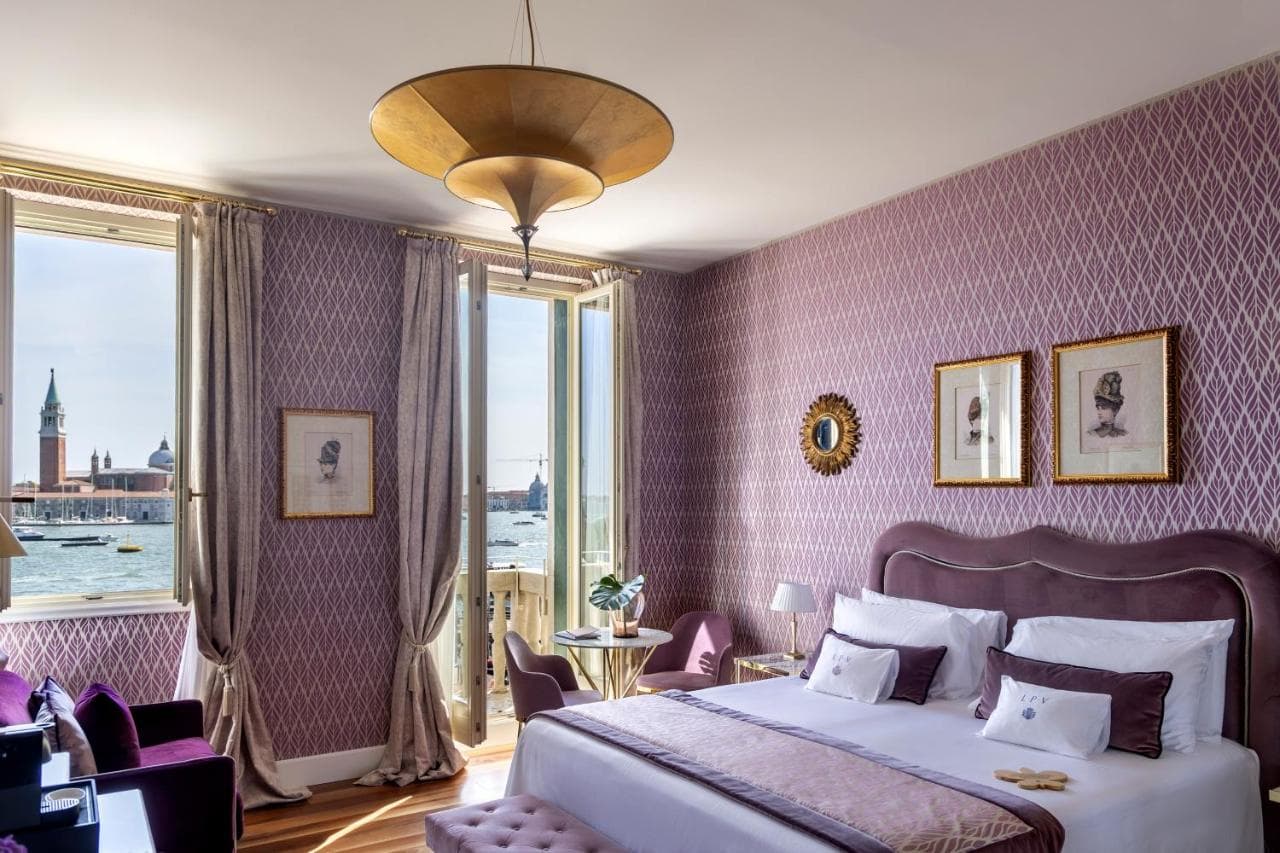 Londra Palace Venezia view 2