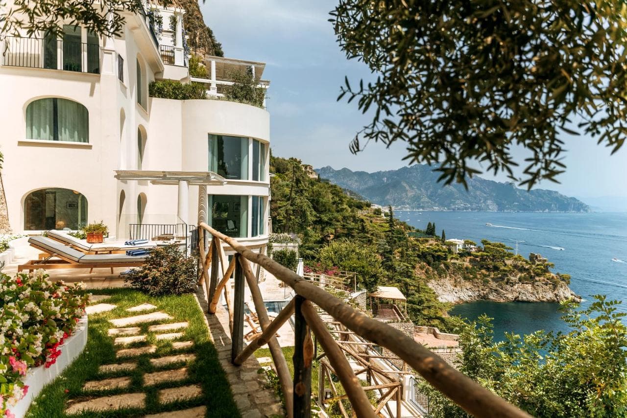 Borgo Santandrea view 5