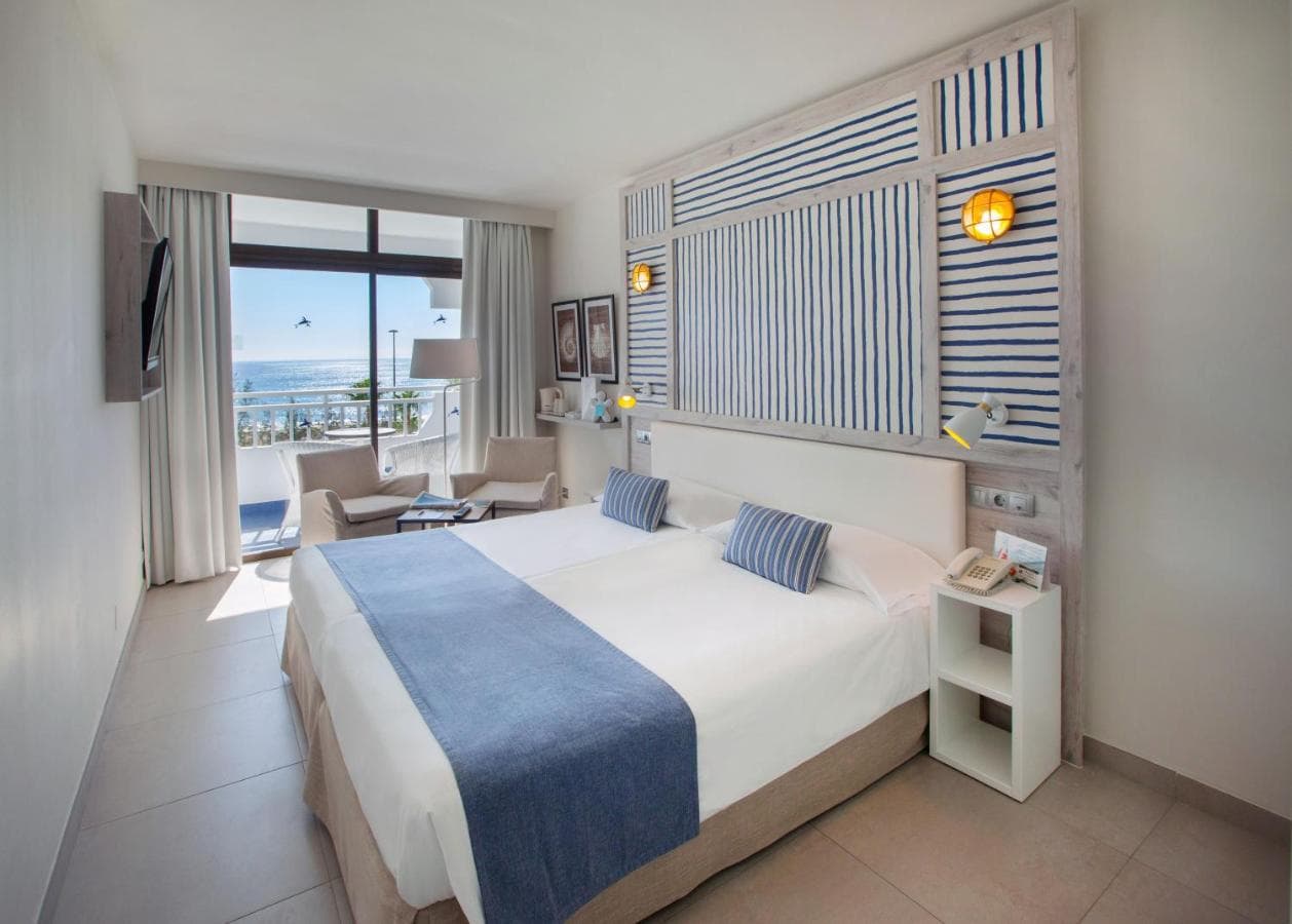 Corallium Beach by Lopesan Hotels - Adults Only view 2