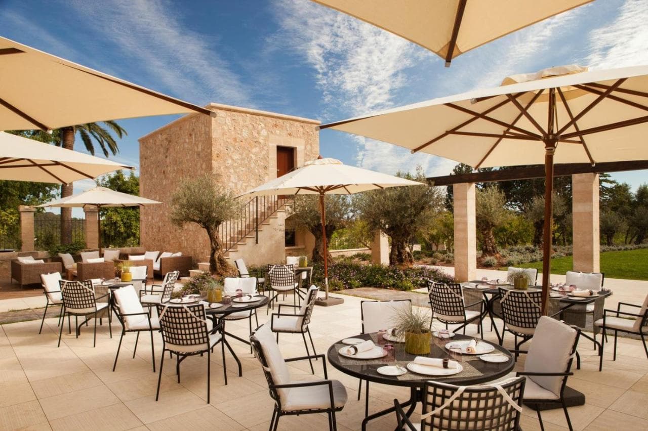 Castell Son Claret - The Leading Hotels of the World view 6
