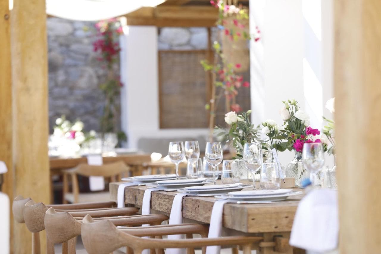 Branco Mykonos view 8