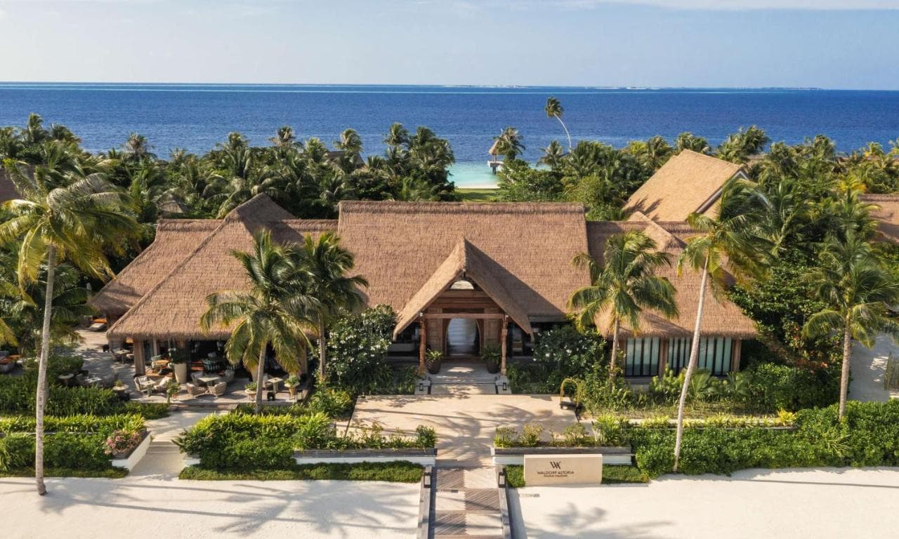 Waldorf Astoria Maldives Ithaafushi view 7